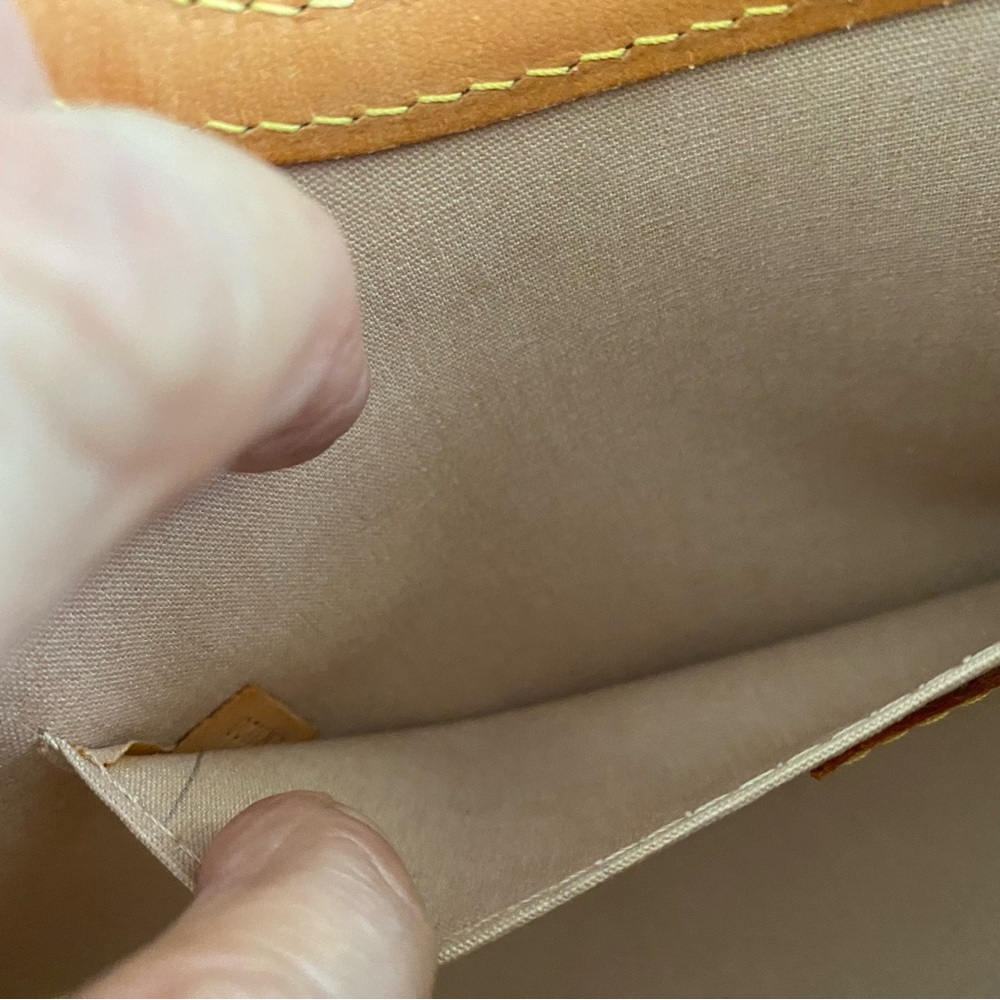 Louis Vuitton Monogram Vernis Roxbury - Picture 12 of 14